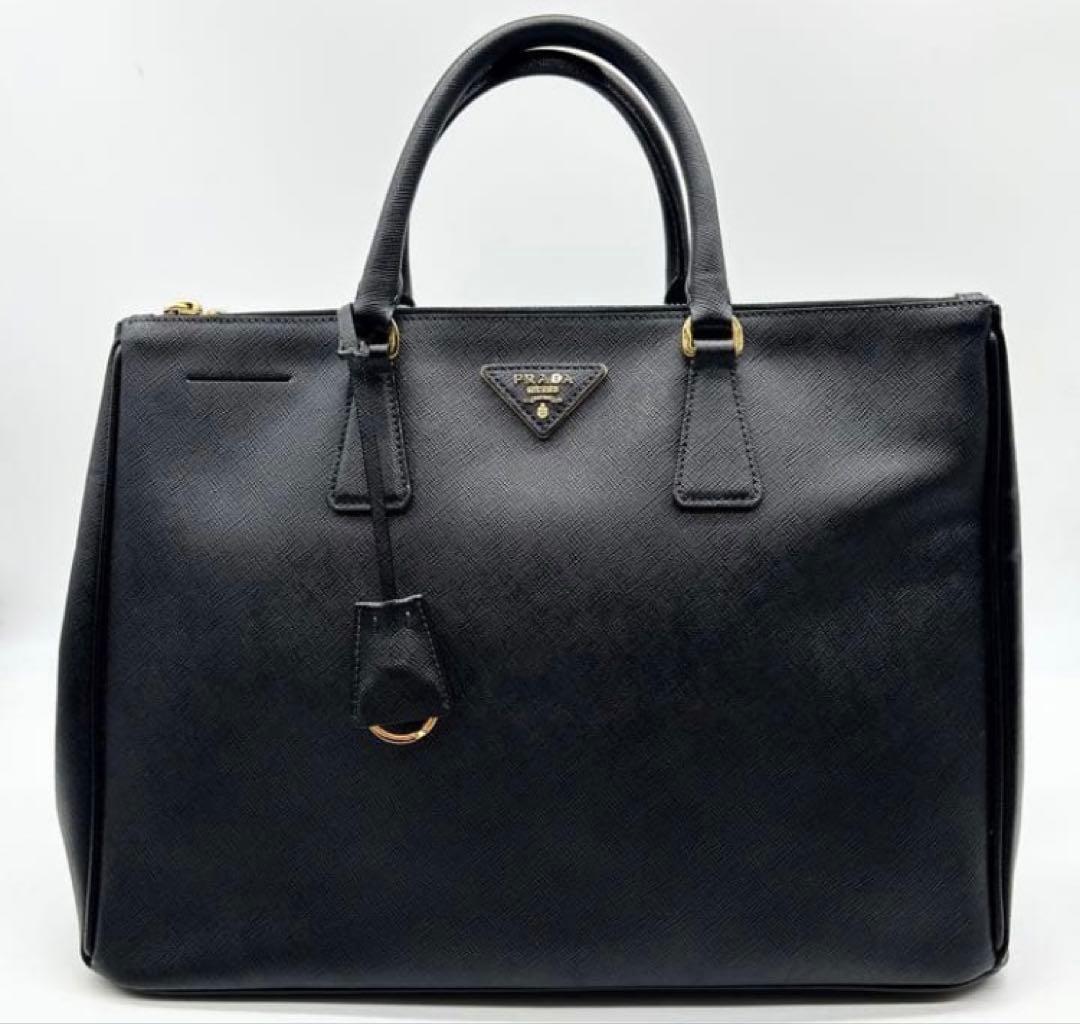 プラダ　ハンドバッグ　ガレリア　三角ロゴ　サフィアーノレザー　ゴールド金具