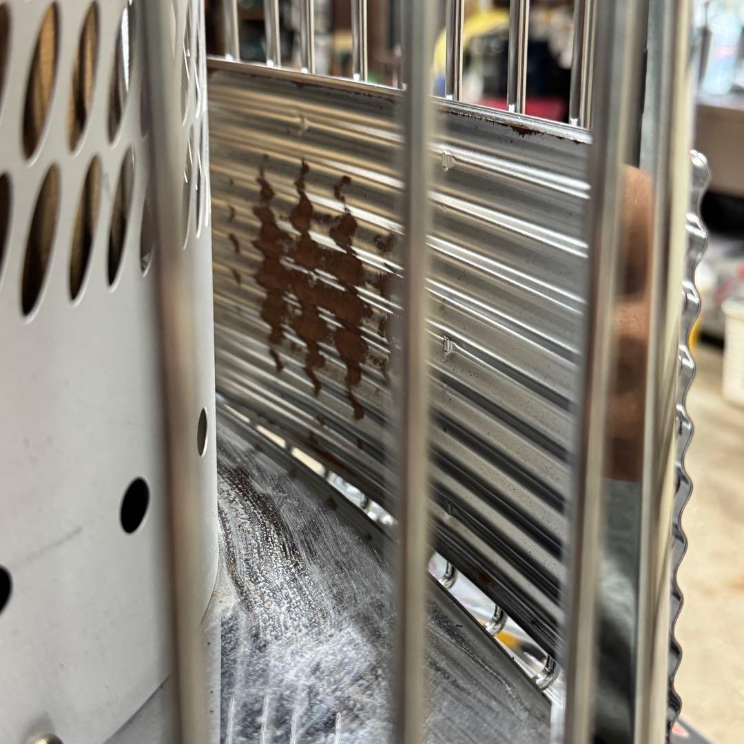 ①DAINICHI FM-196F ガスファンヒーター 円筒形 安全ガード付き