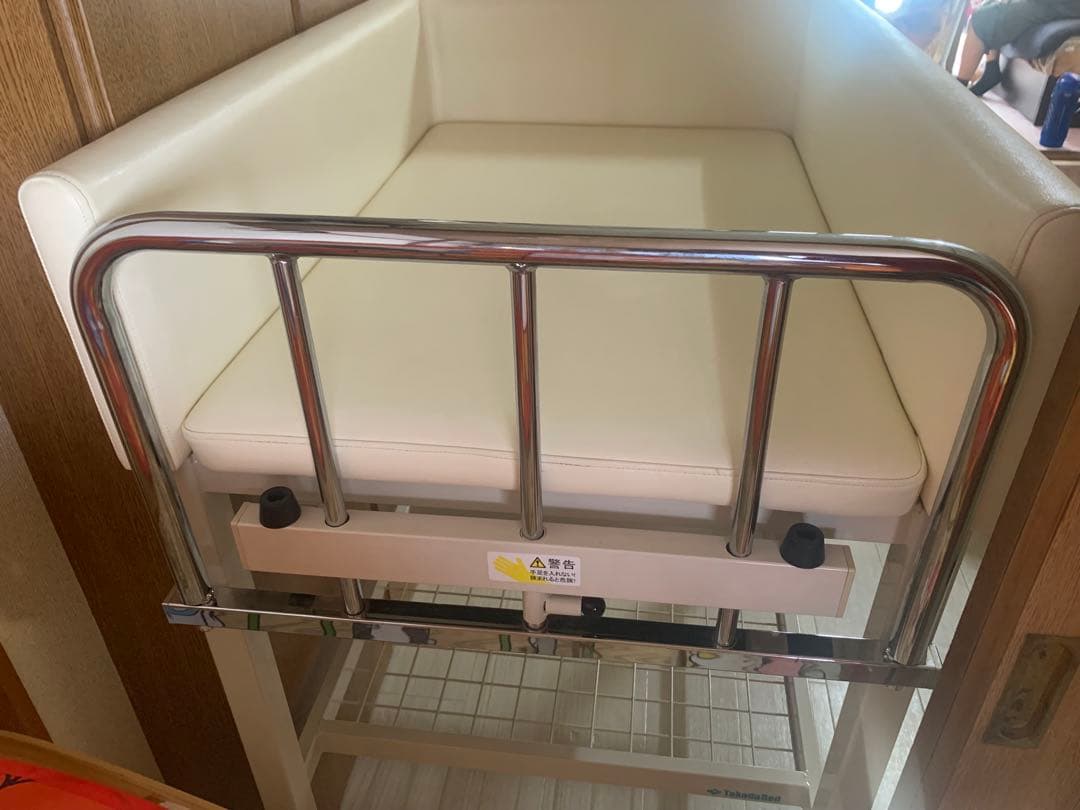 これはてん。とち様の 高田ベビーベッドです