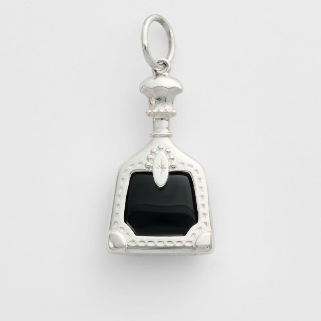 agete ネックレスチャーム