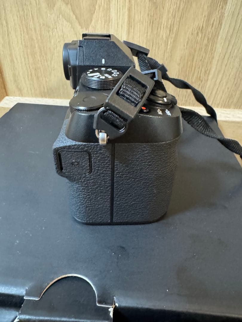 FUJIFILM X-S20 デジタルカメラ 本体　箱付き