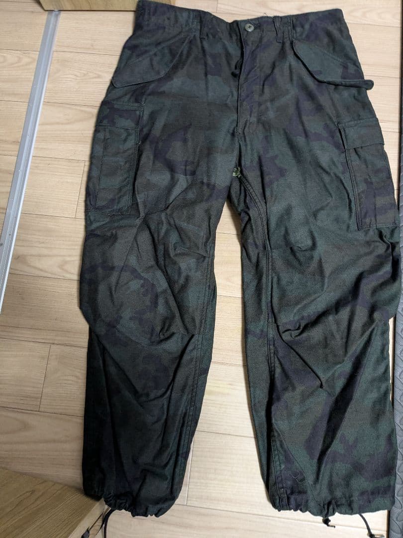 米軍 M-65フィールドカーゴパンツ ウッドランド迷彩 BLACK染め