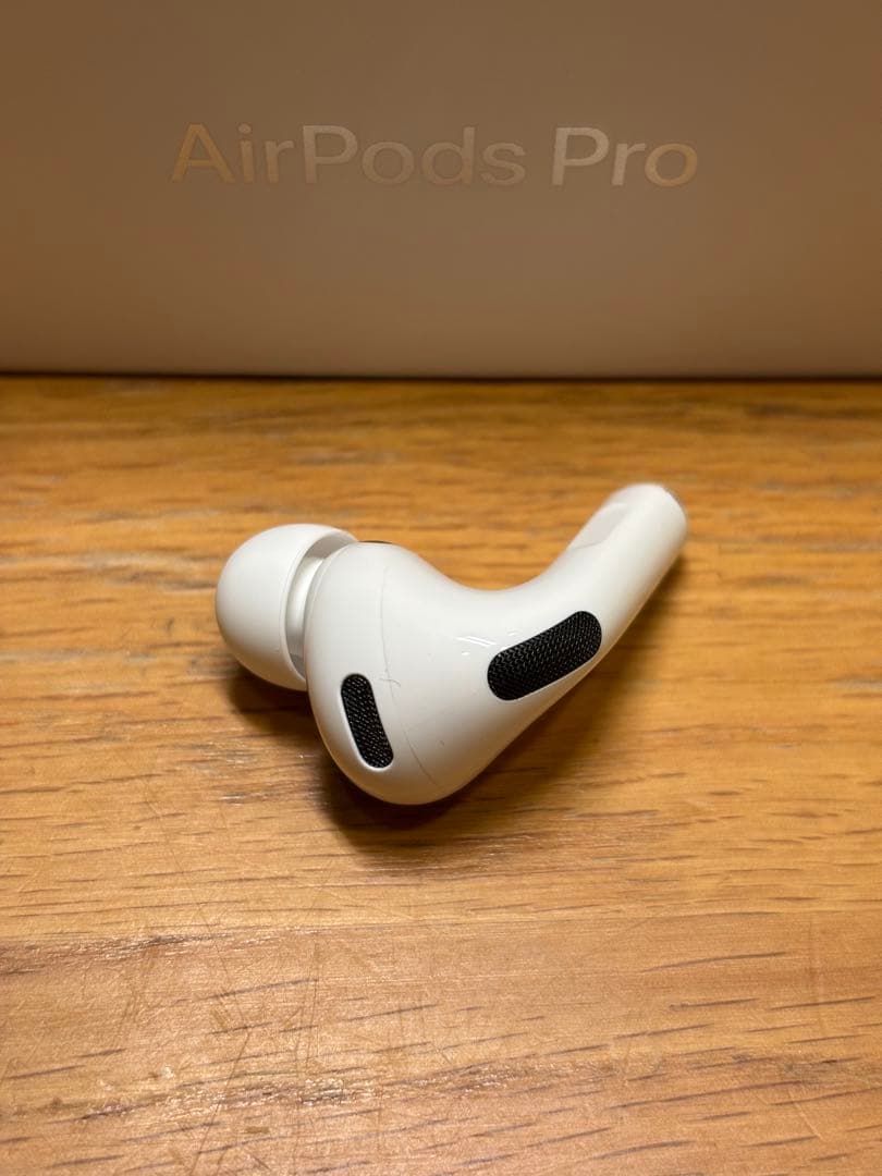 新品　AirPods Pro 3 正規品　右耳のみ(R)