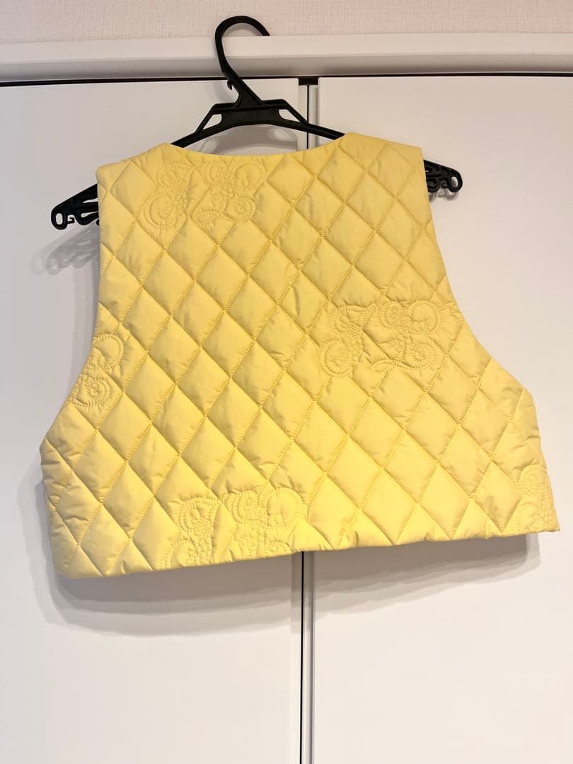 【crinkle】※レア※幻のイニシャルキルトベスト　イエロー　キルティング