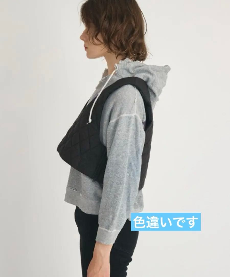 【crinkle】※レア※幻のイニシャルキルトベスト　イエロー　キルティング