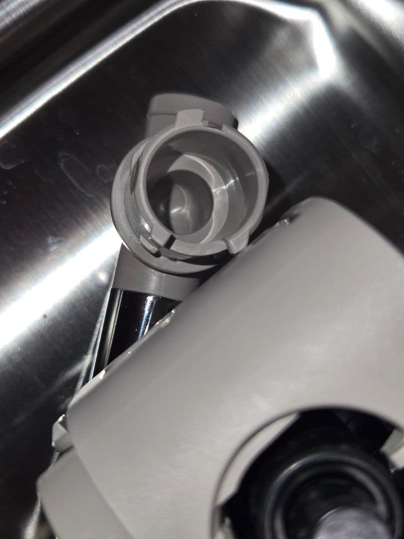 ネスプレッソ ラティシマ・ワン F111WH