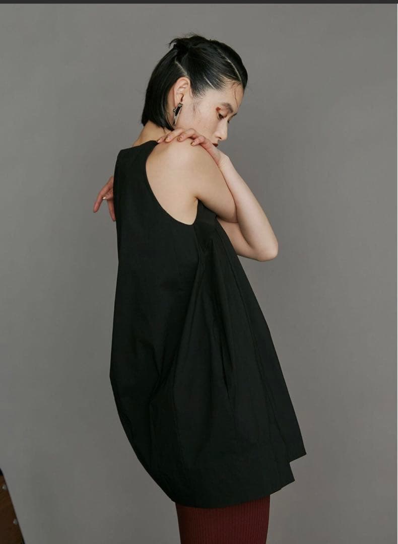 UN3D COCOON ARCH TOP / コクーンアーチトップ