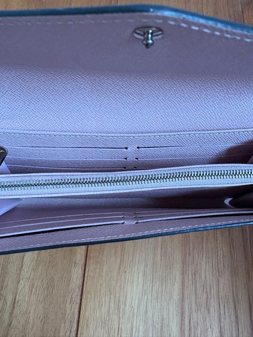 ルイヴィトン　ピンク エピ　長財布