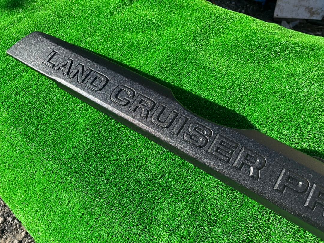 ランドクルーザー150後期リアガーニッシュ本物ラプターライナー塗装