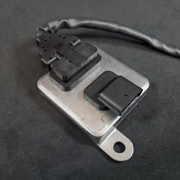 三菱 ふそう キャンター NOX センサー MK667820 ME229792