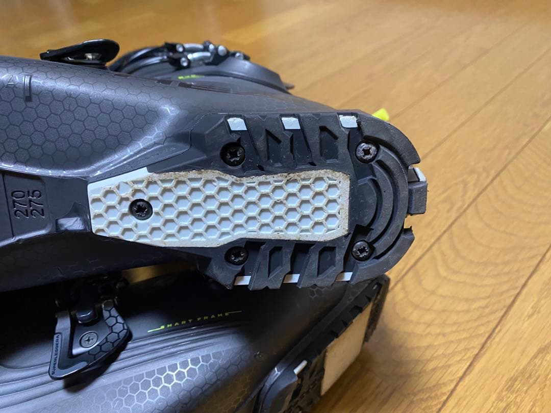 20-21 HEAD KORE2 ツアースキーブーツ