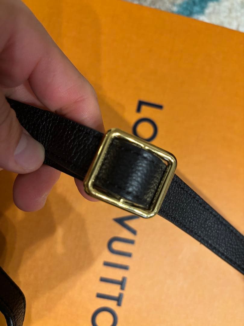 LV バムバッグ　商品コード:B (M44812)