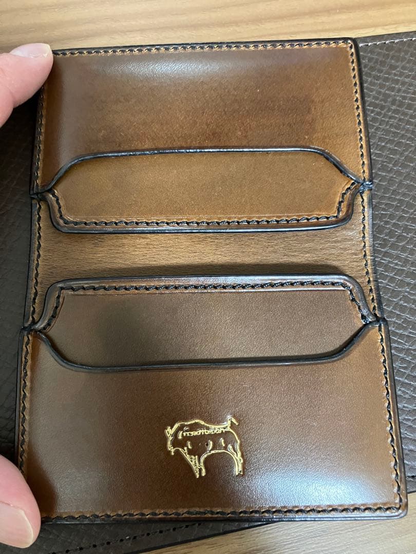 トラッドバイソン　カードケース　ウォルナット