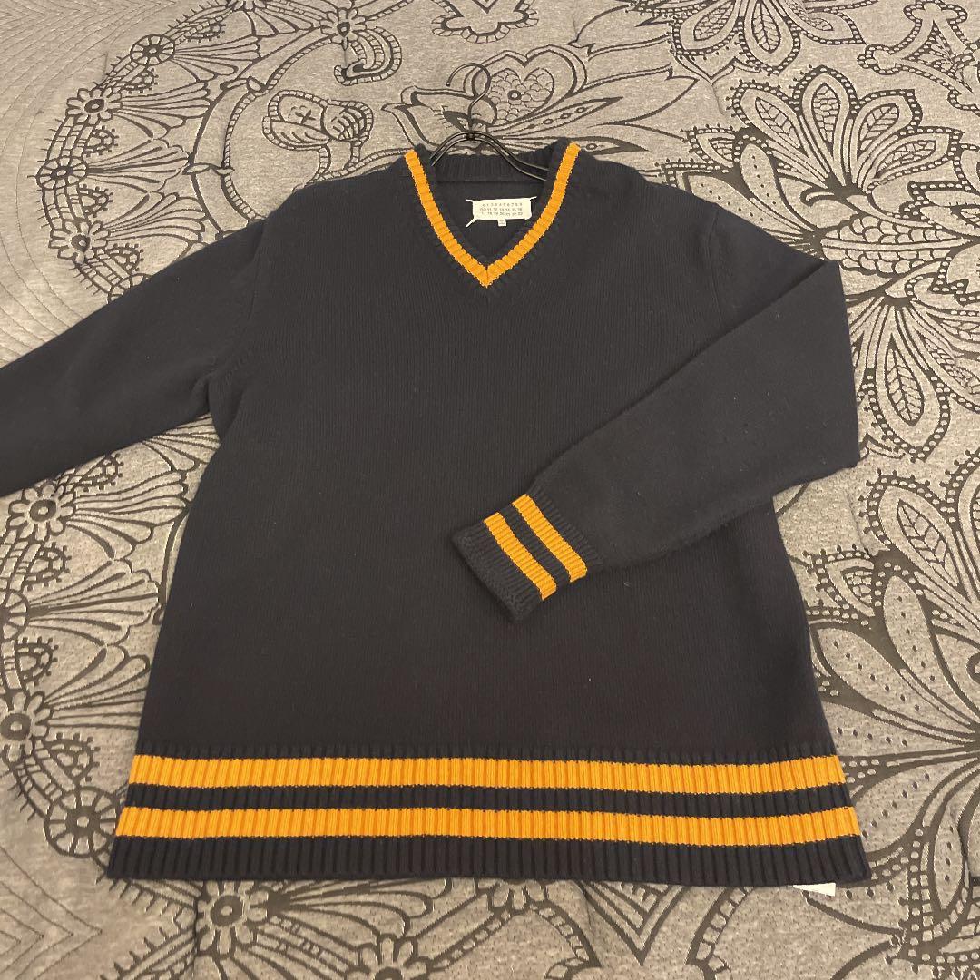 【新品同様】マルジェラ ニット　Vネック