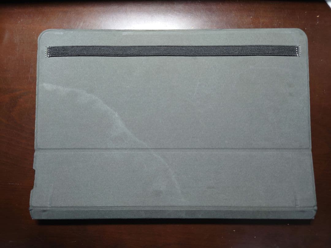 ARROWS Tab Q7312/KB(付属品箱有り)