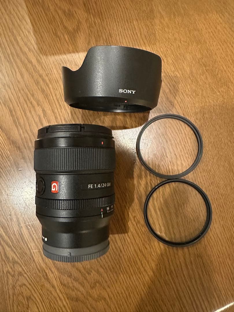 SONY FE 単焦点レンズ　24mm F1.4 GM + フィルター2枚