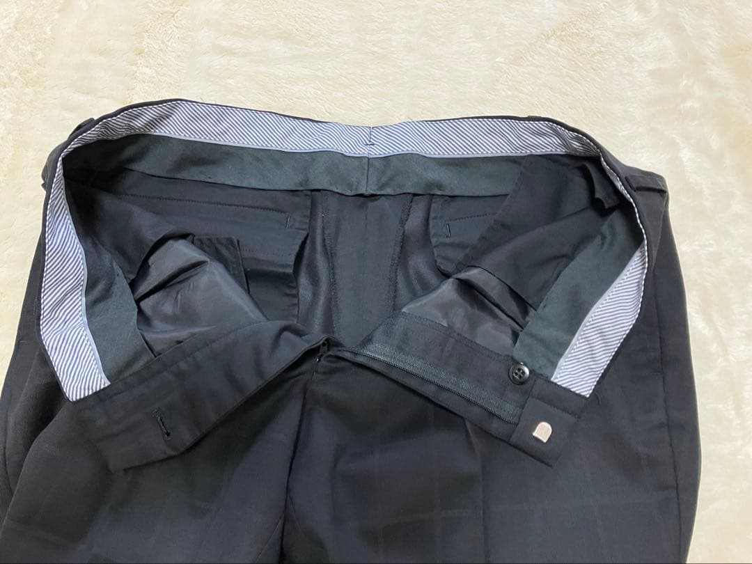 オーダースーツ　ブラック　ストライプ　Ｌ相当