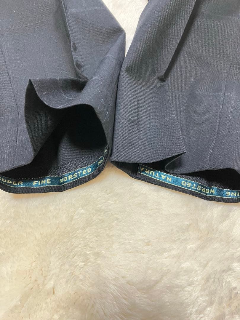 オーダースーツ　ブラック　ストライプ　Ｌ相当