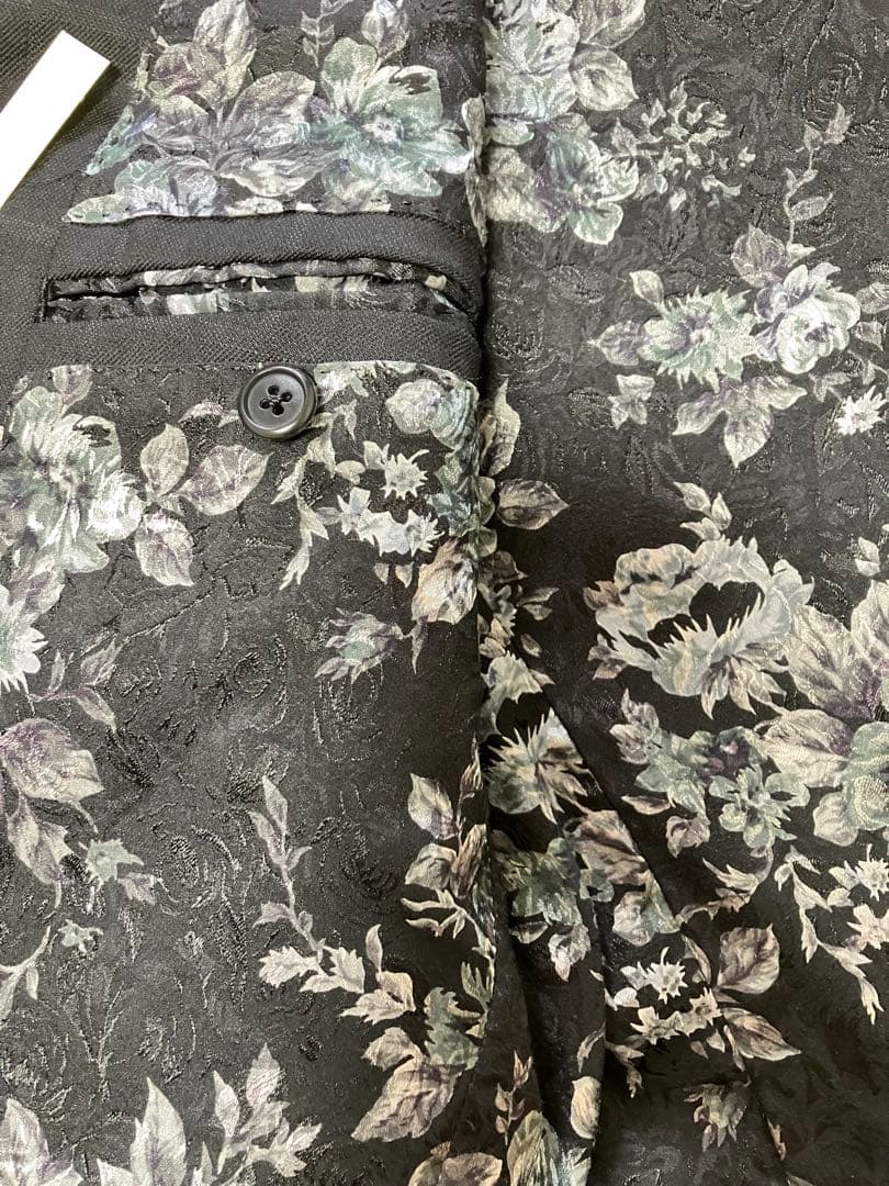 オーダースーツ　ブラック　ストライプ　Ｌ相当