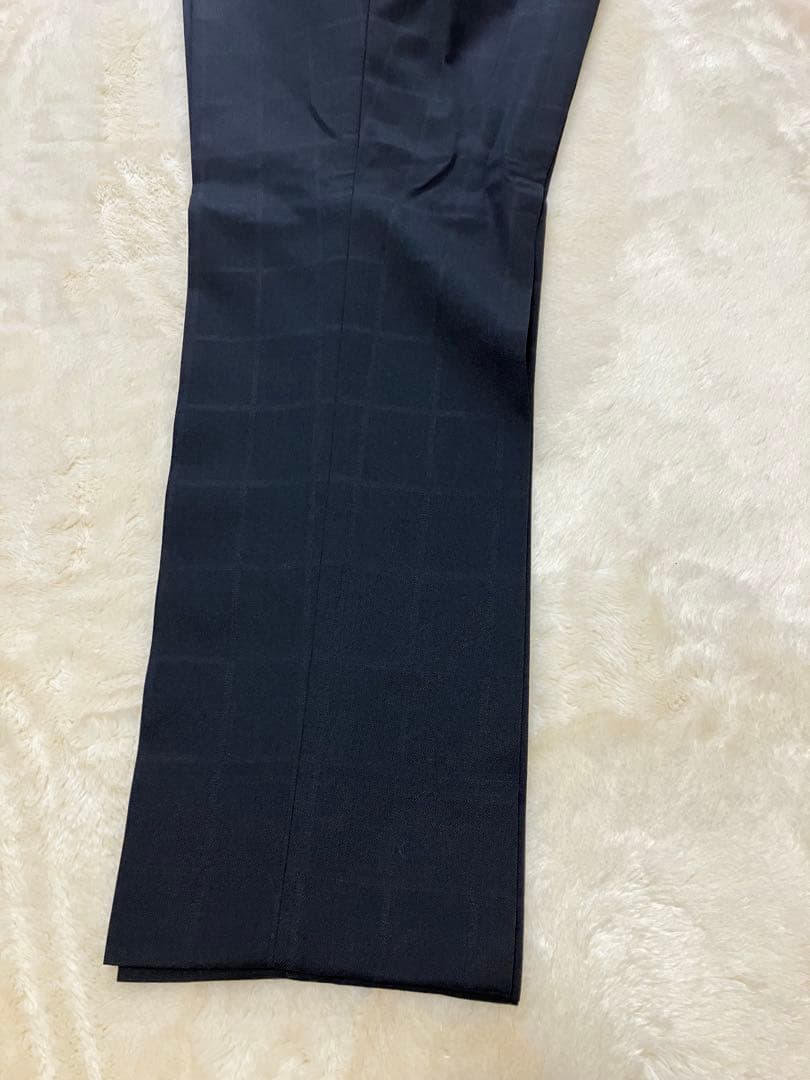 オーダースーツ　ブラック　ストライプ　Ｌ相当