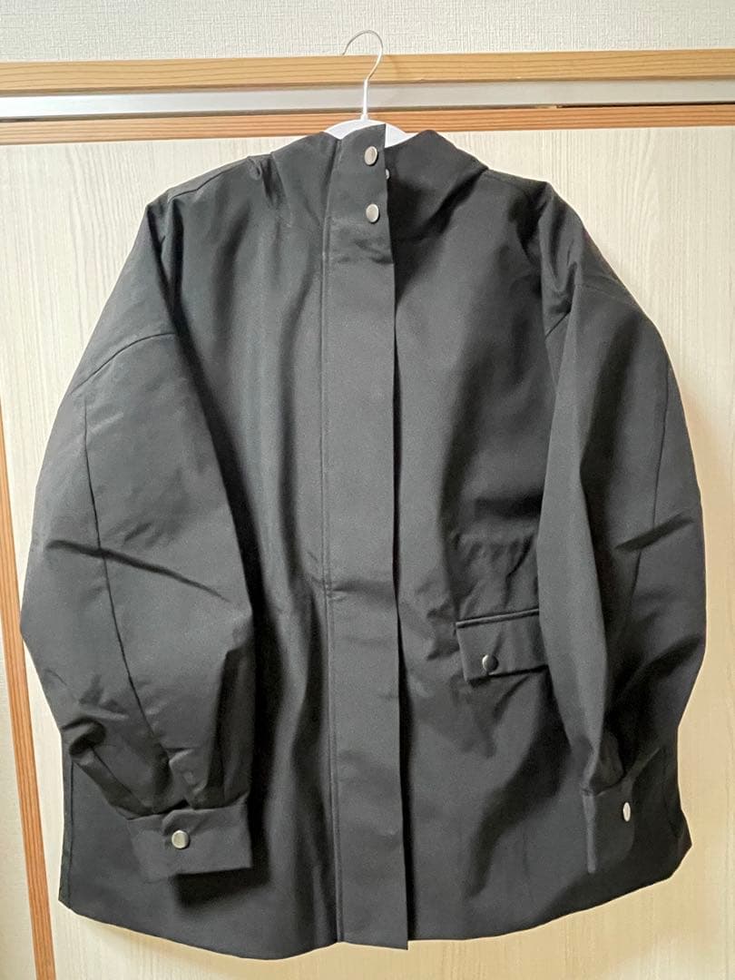 新品タグ付きURBAN RESEARCH DOORS 防風／撥水ドロストフーディ