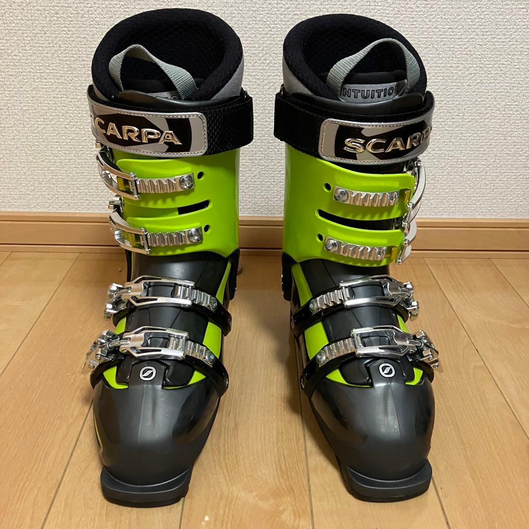 SCARPA タイフーン　ツアー用スキーブーツ 新品未使用