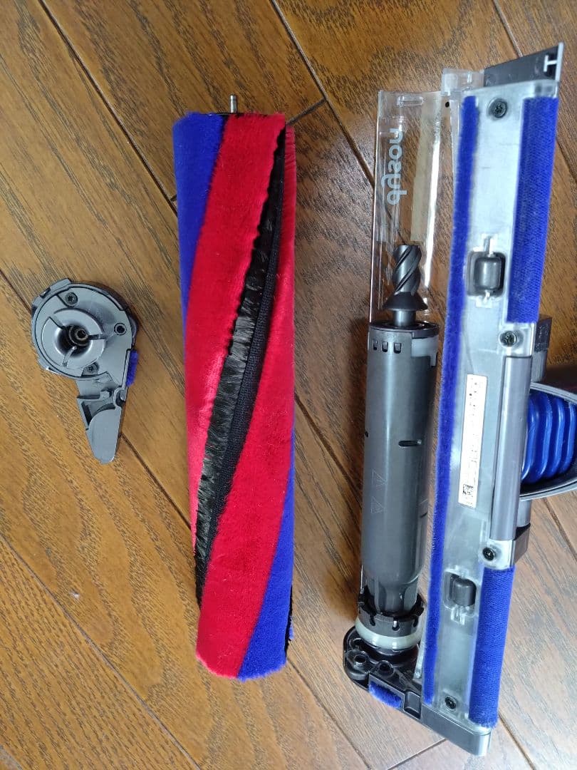 dyson ダイソン v8 slim fluffy スティック掃除機