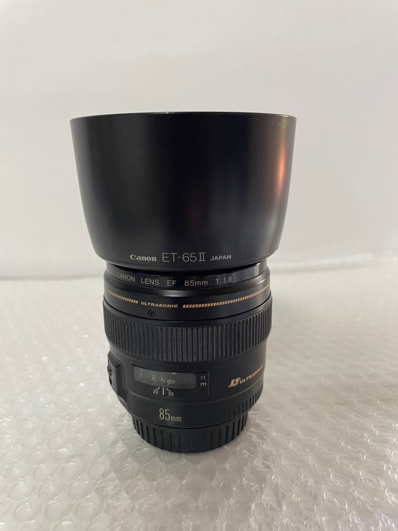 Canon EF 85mm f/1.8 USM レンズ