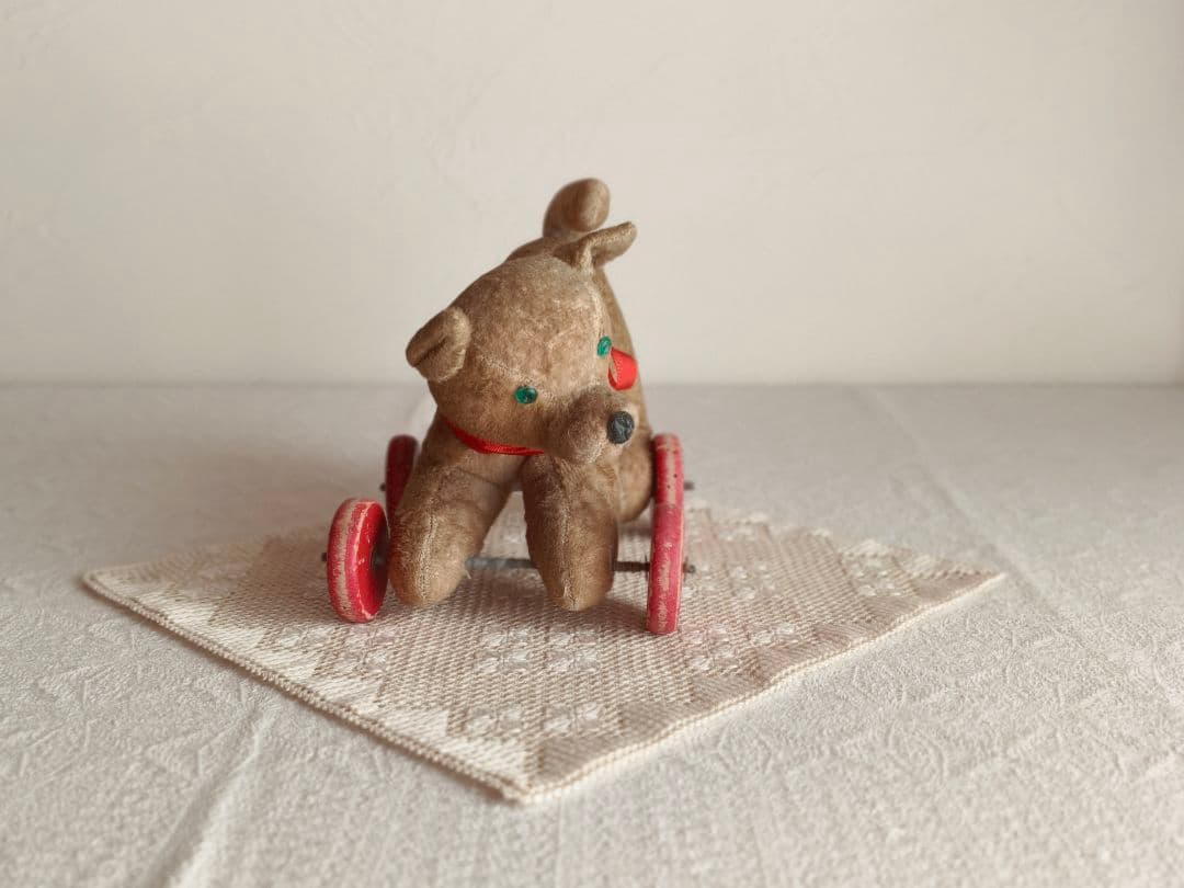 * antique toy ❀* 古い古い 玩具の ワンちゃん