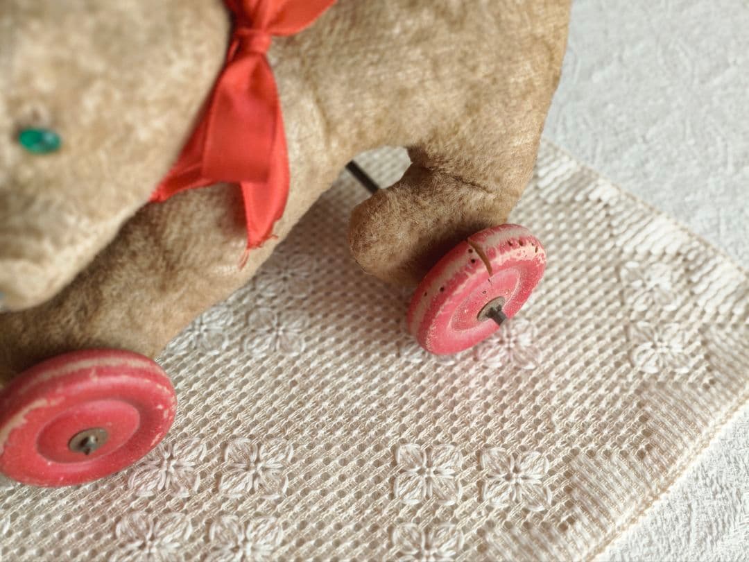 * antique toy ❀* 古い古い 玩具の ワンちゃん