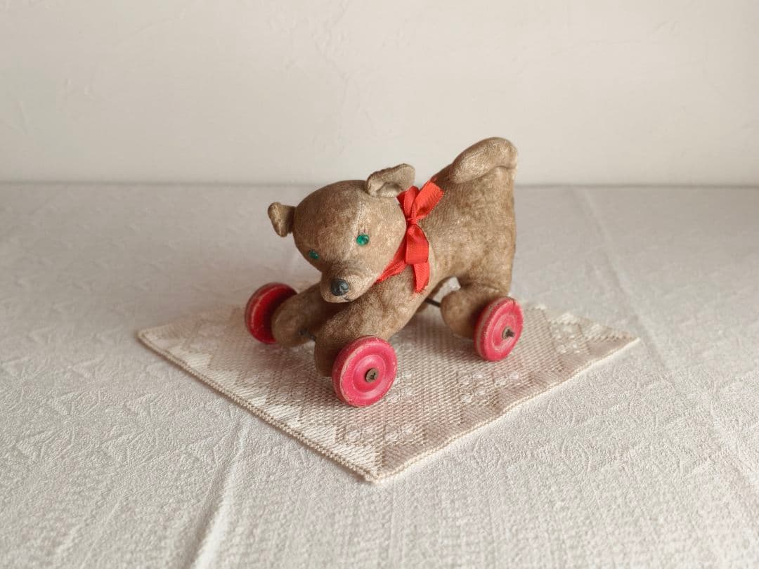 * antique toy ❀* 古い古い 玩具の ワンちゃん