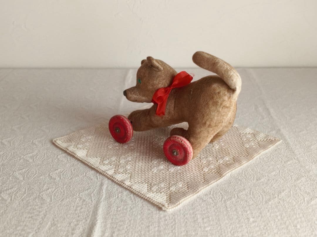 * antique toy ❀* 古い古い 玩具の ワンちゃん