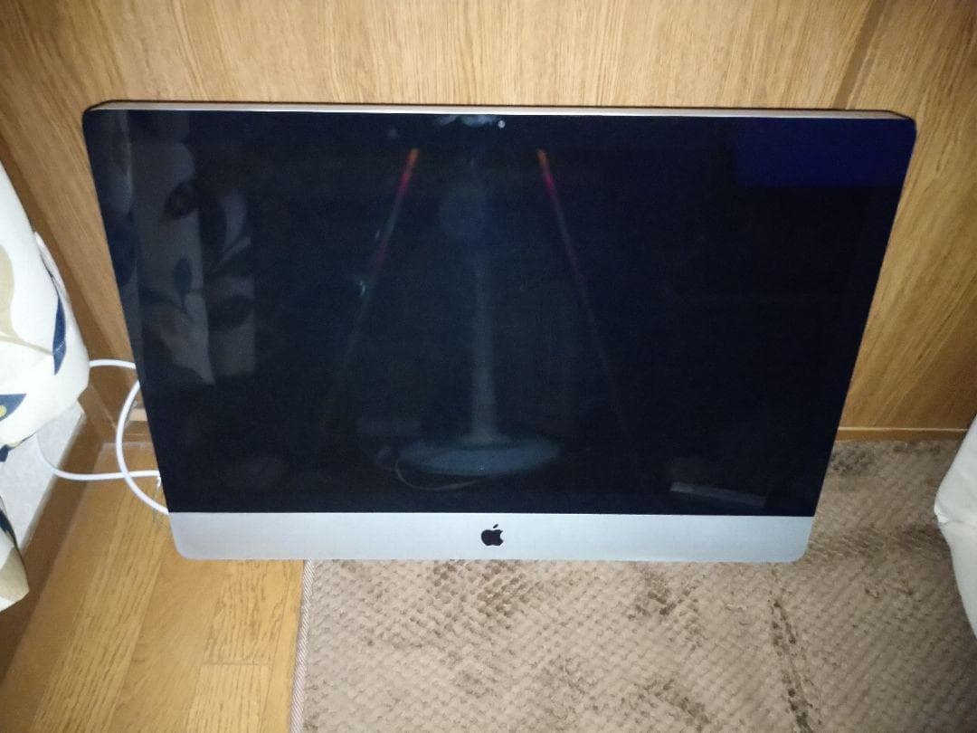 Macデスクトップ APPLE IMAC MC813J/A