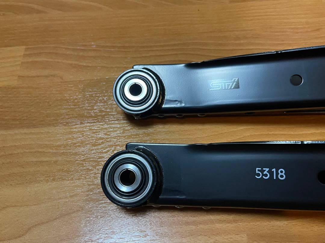 STI ラテラルリンクリア（未使用品）