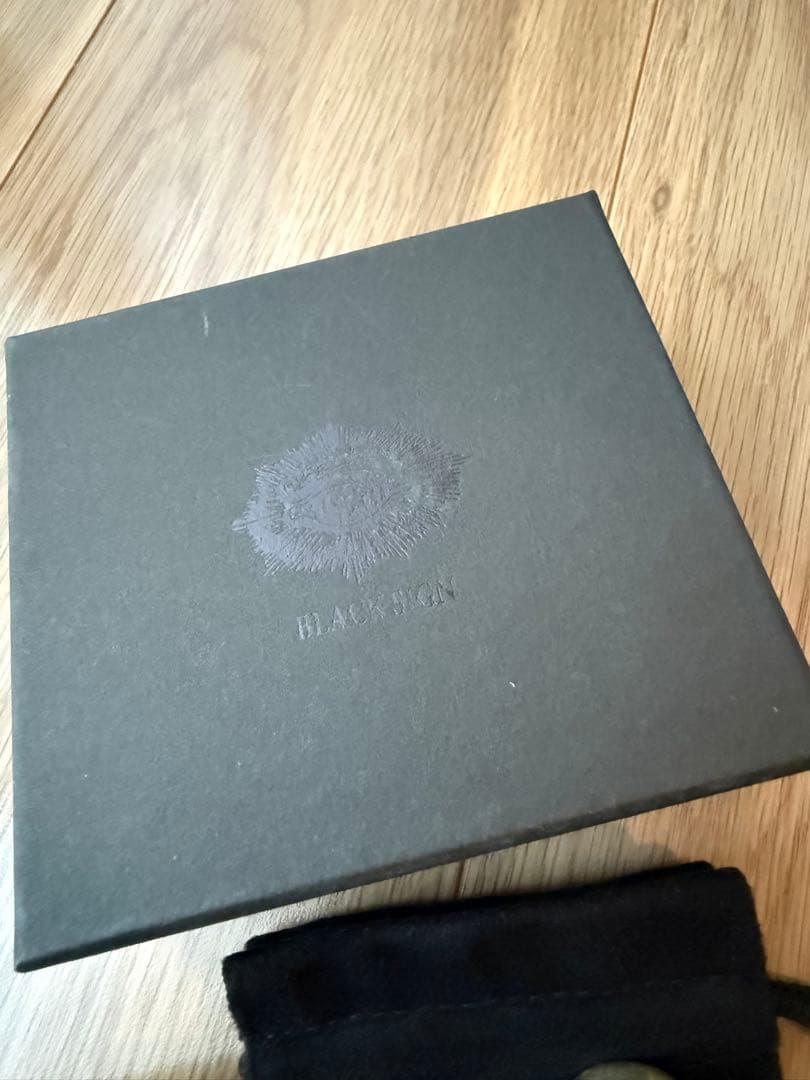 美品　BLACK SIGN × Argent Gleamキーホルダー(ブラス製)