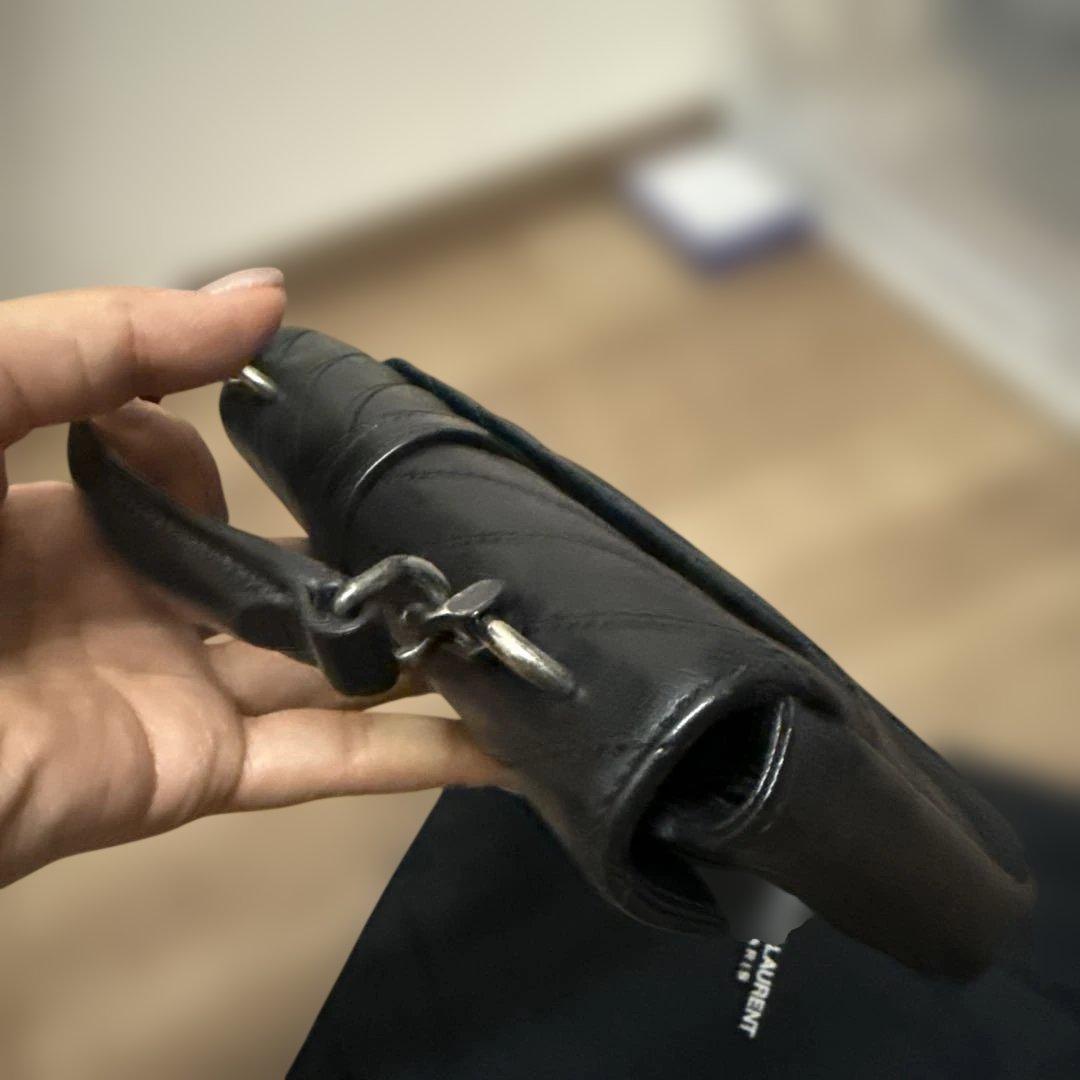 Saint Laurent ブラックショルダーバッグ