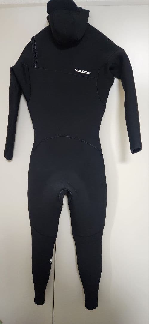 VOLCOM ウェット 5×4×3ミリフルスーツ　LSサイズ ボルコム