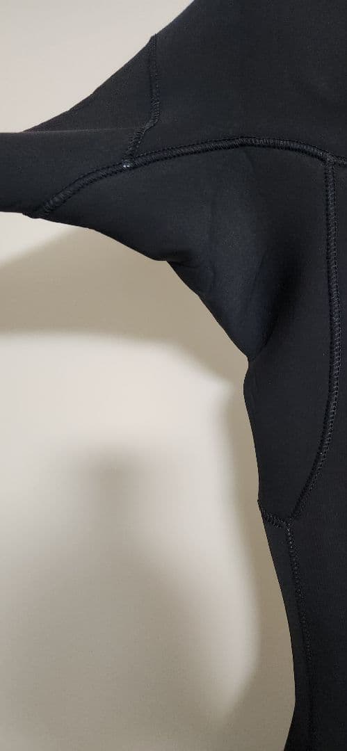 VOLCOM ウェット 5×4×3ミリフルスーツ　LSサイズ ボルコム