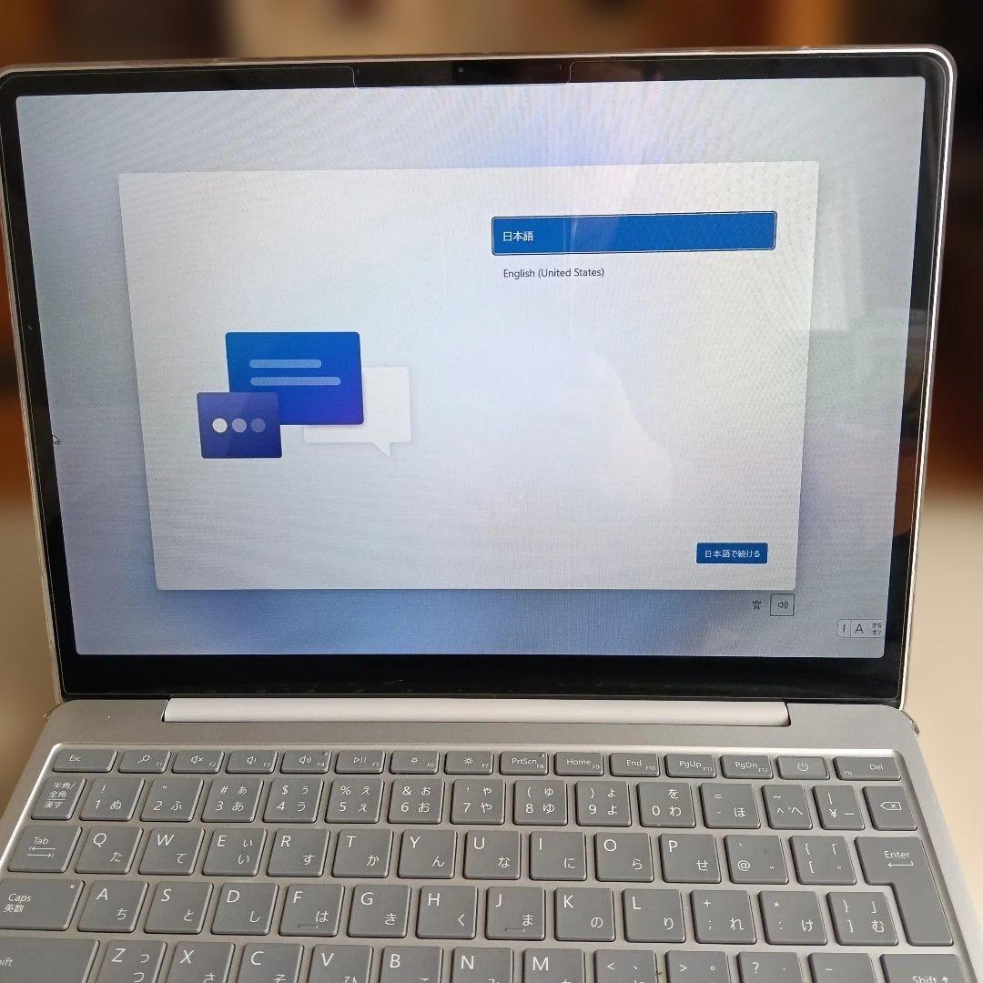 美品Microsoft Surface Laptop Go2