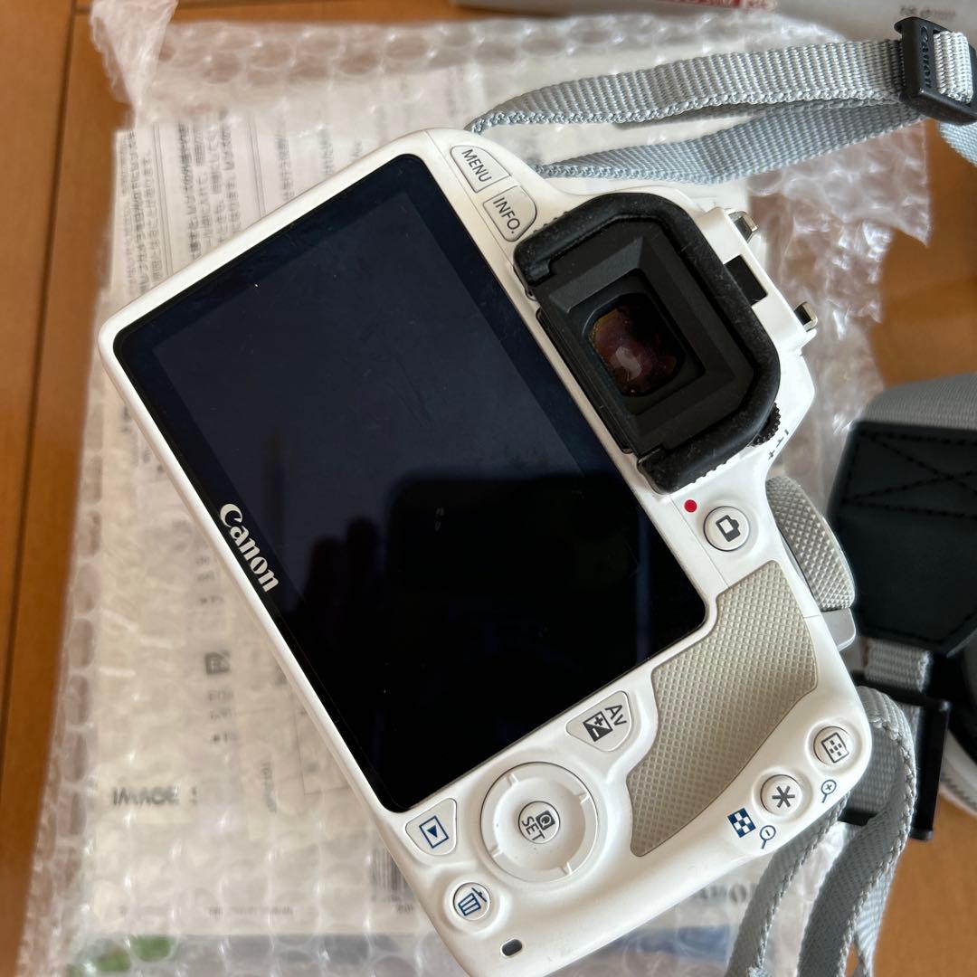 Canon EOS Kiss X7 ホワイト