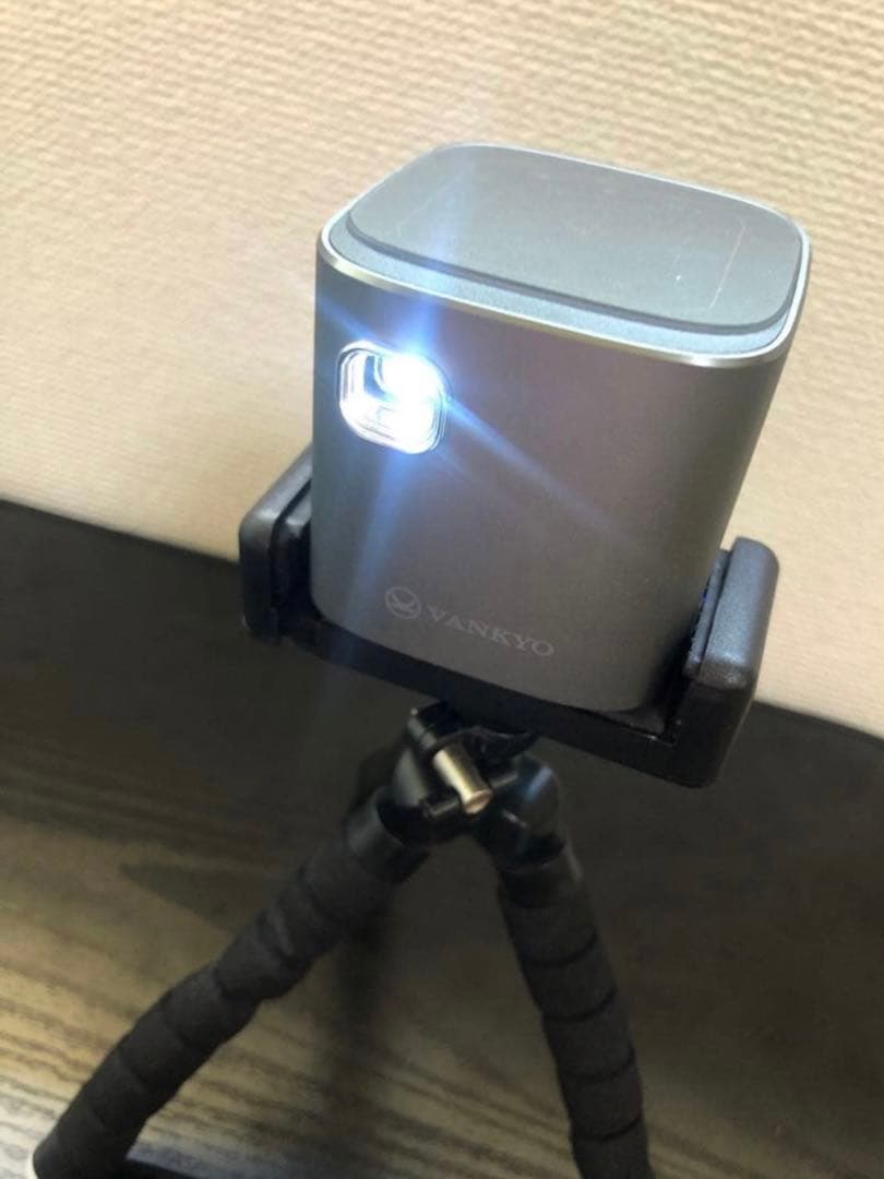 【最終値下げ】【正規品】バンキョー　VANKYO GO200 プロジェクター