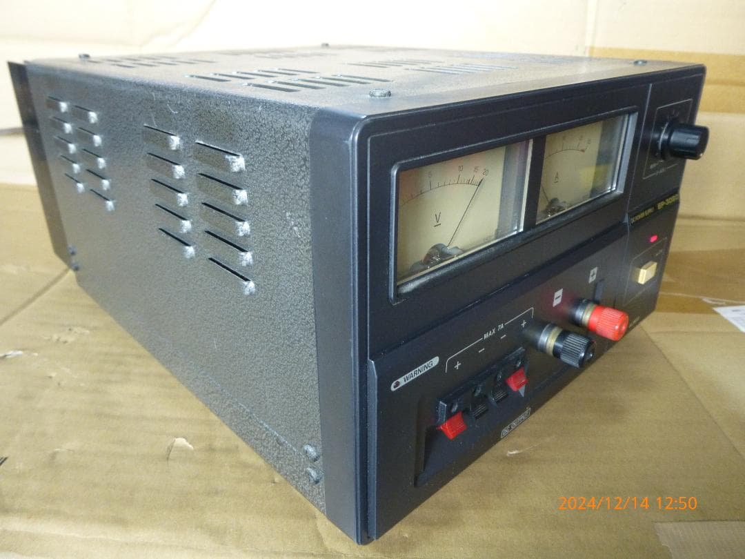 30A　大型トランス式ファンレス安定化電源　美品2