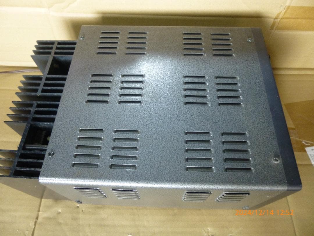 30A　大型トランス式ファンレス安定化電源　美品2