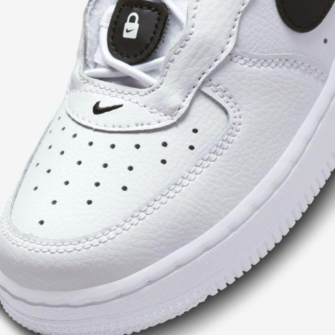 スニーカー NIKE