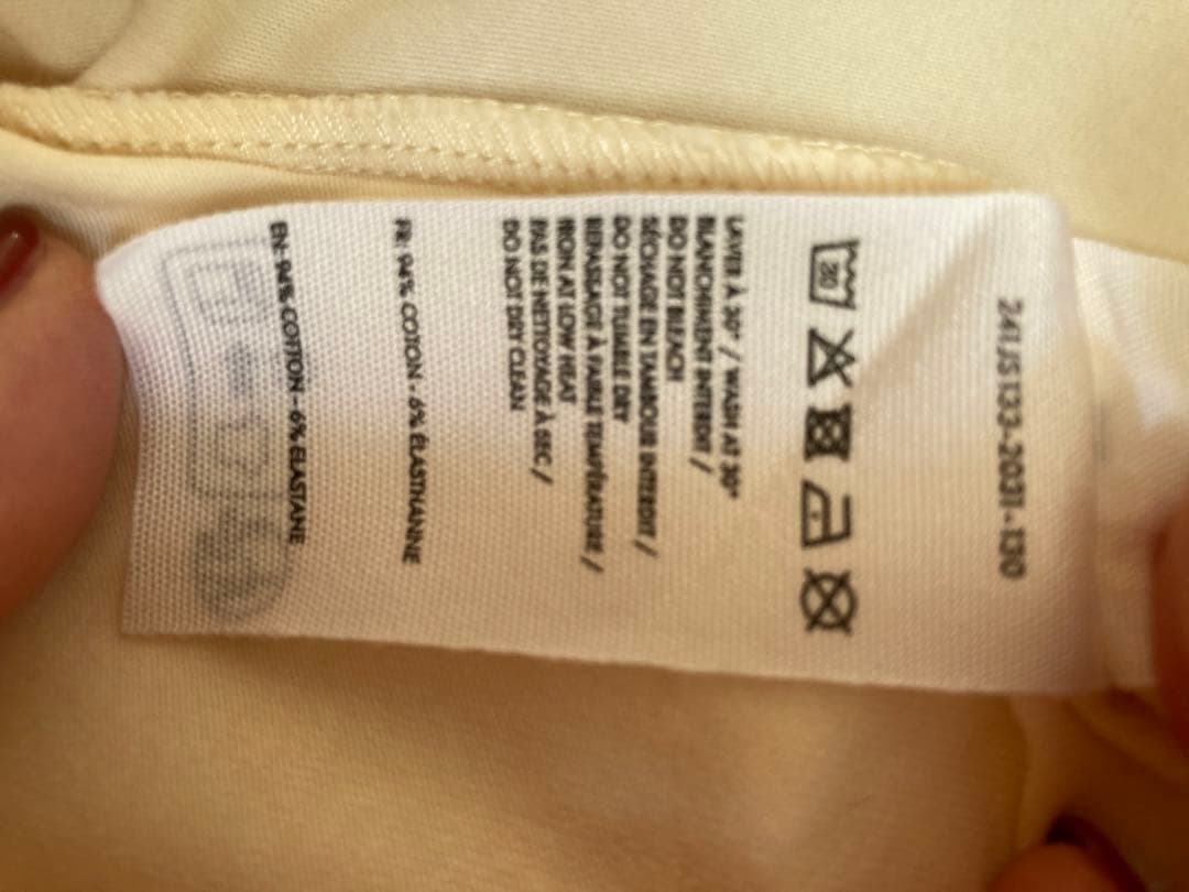 JACQUEMUS（ジャックムス） × Tシャツ（未使用・美品・即日配送