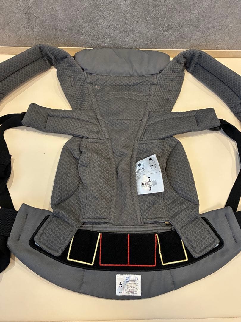 エルゴベビー　オムニブリーズ　グラファイトグレー　抱っこ紐