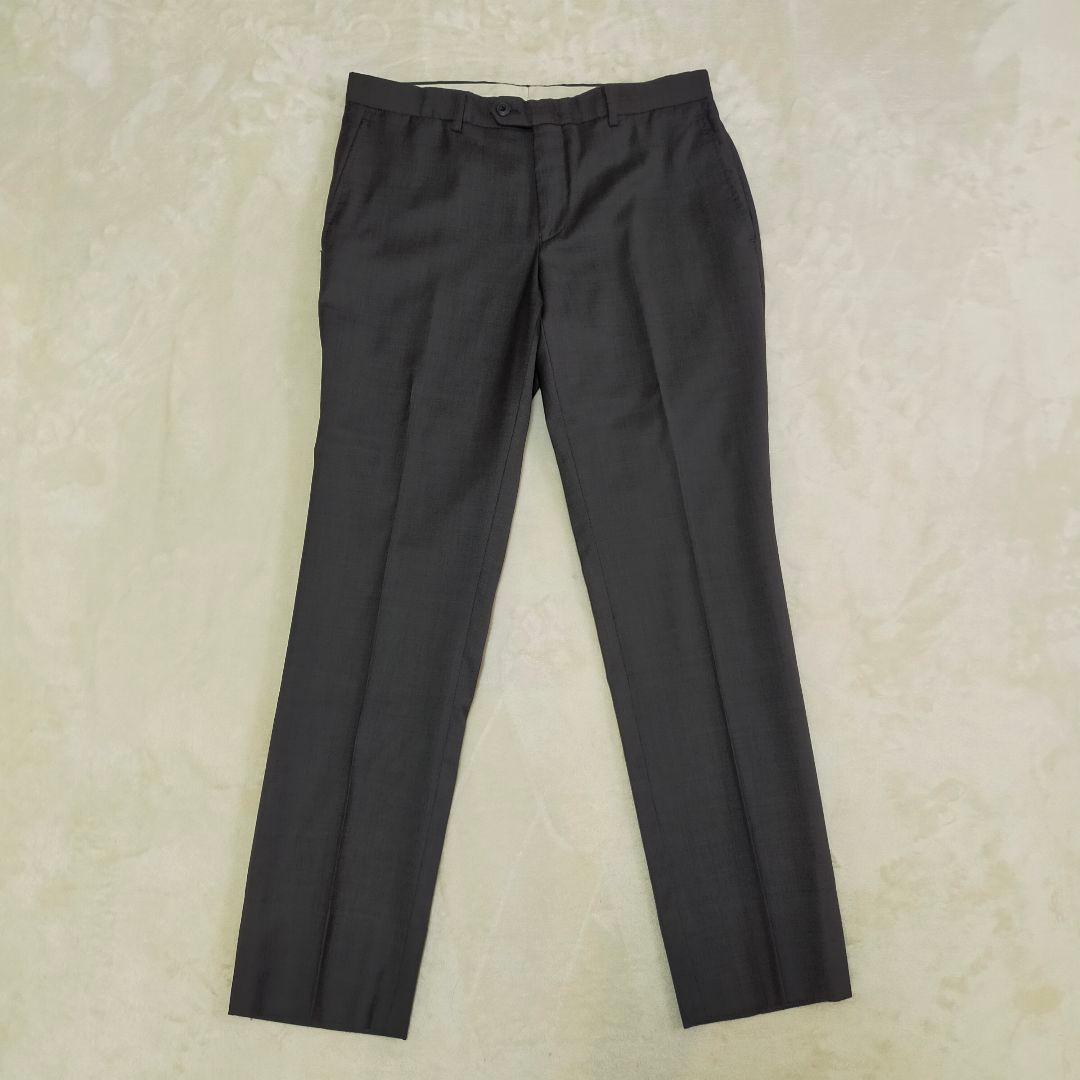 美品　ロロピアーナSUPER130'S　ダークブラウン系　スリーピーススーツ