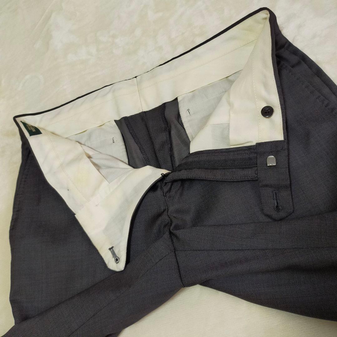 美品　ロロピアーナSUPER130'S　ダークブラウン系　スリーピーススーツ