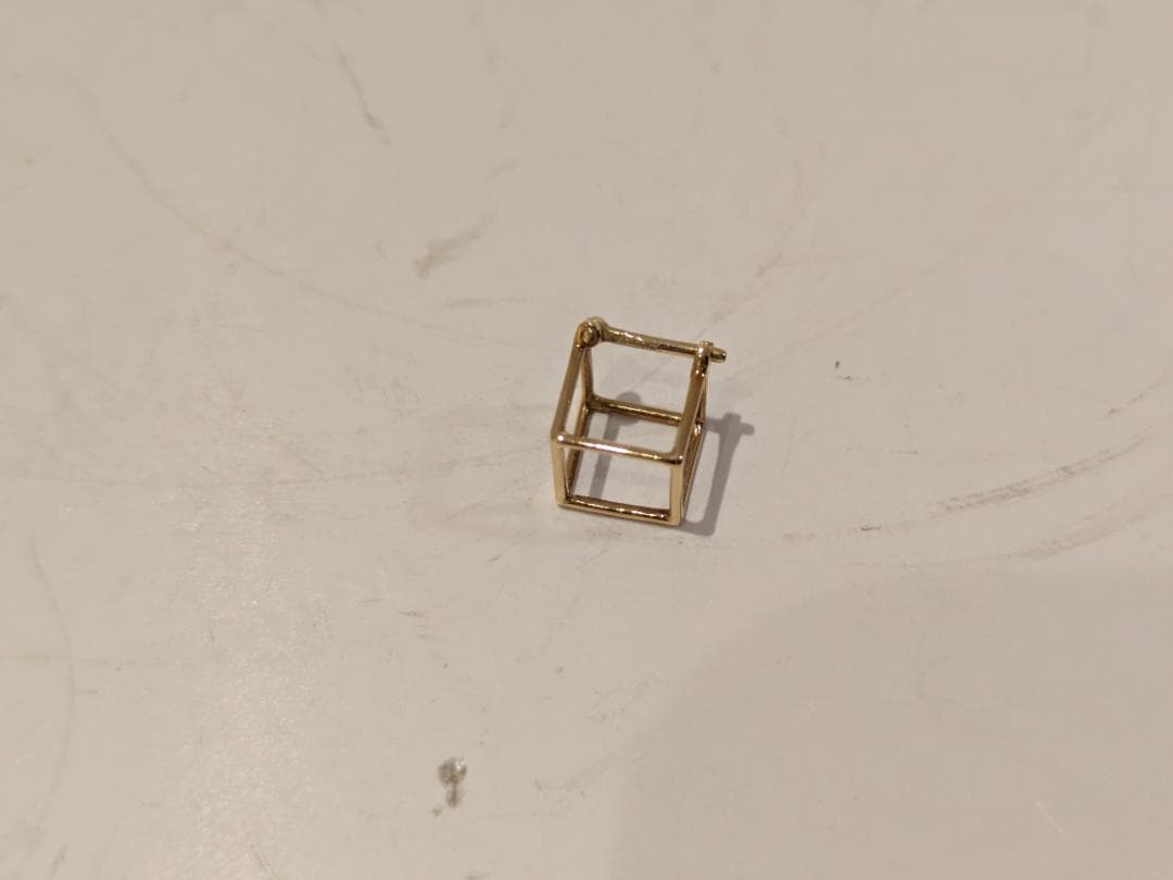 f*u様 shihara K18 3Dコレクション スクエアピアス7 ピアス 販