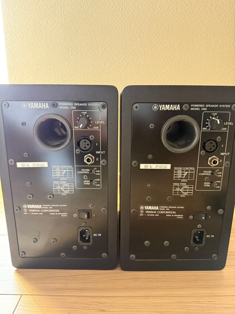 Yamaha HS5 モニタースピーカー